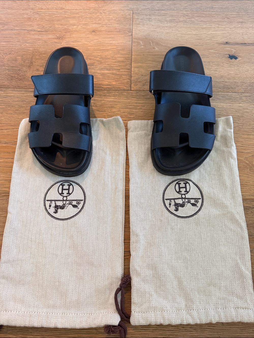 Hermes Chypre Sandal Black Leather